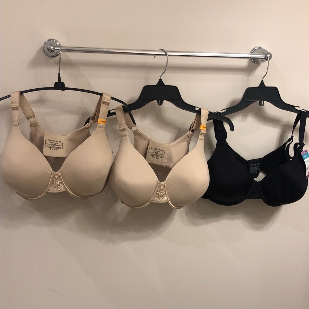 Vanity Fair NWOT Size 38 DD Group of 3 bras - Picture 6 of 7